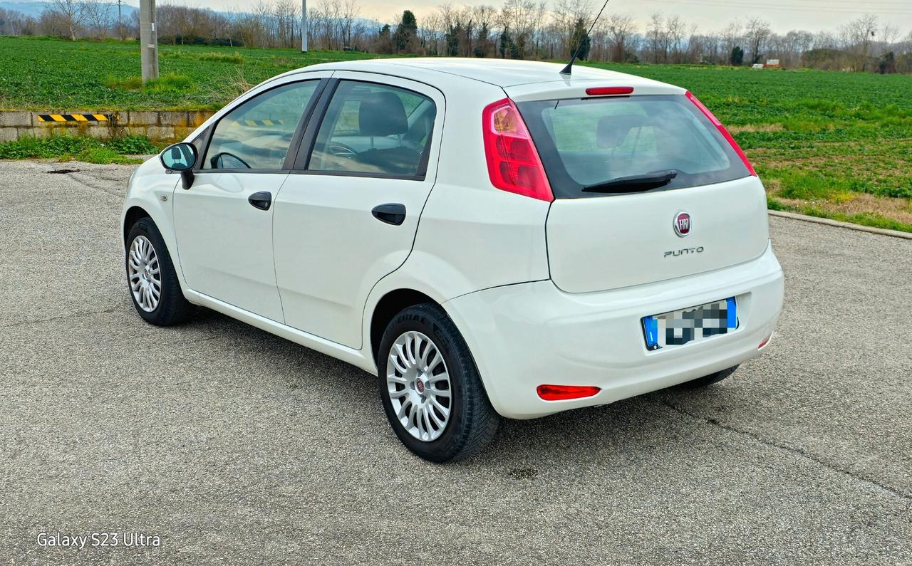 FIAT PUNTO 1.3 MULTIJET EURO 5 OK NEOPATENTATI GARANZIA 12 MESI