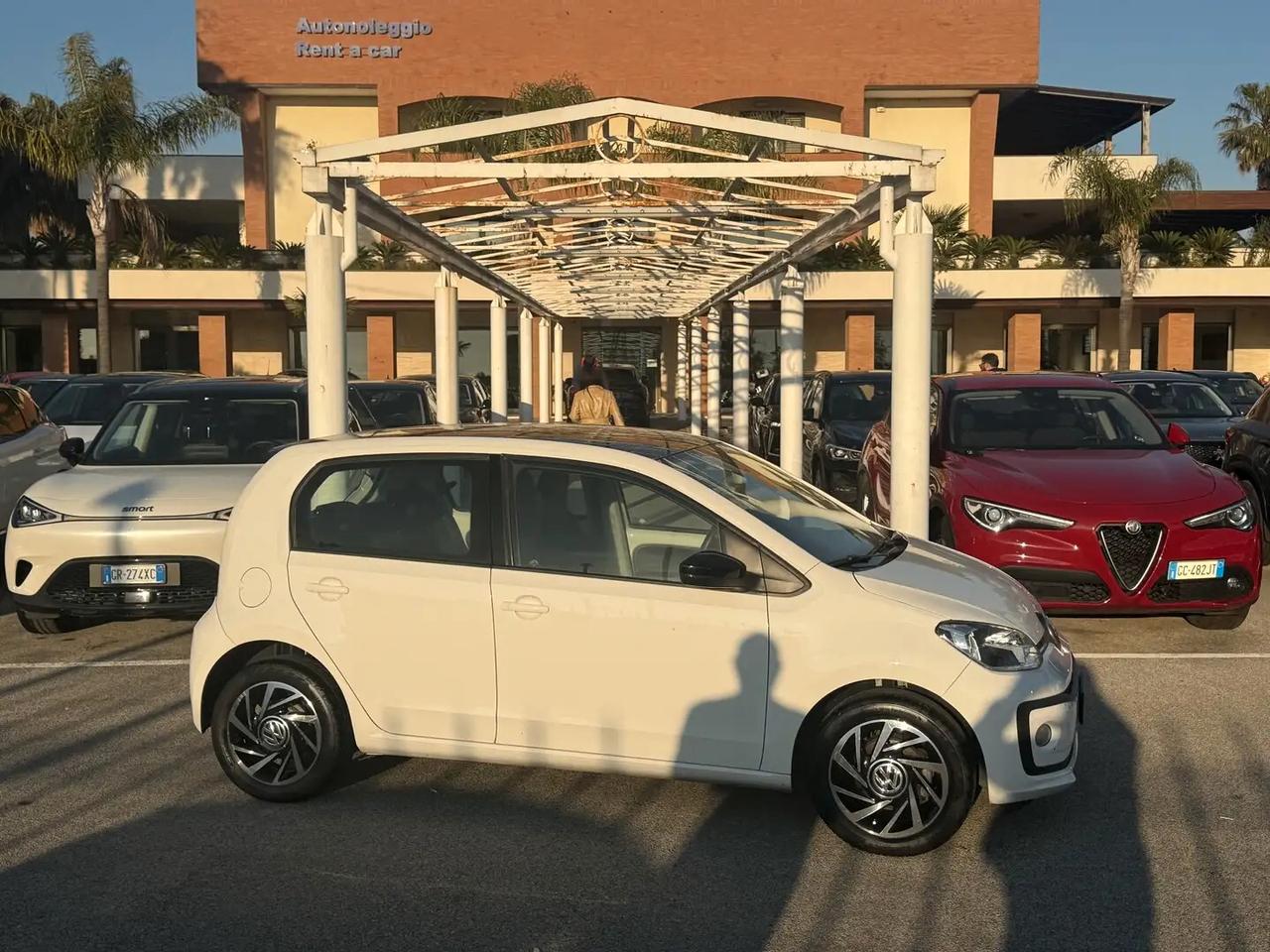 Volkswagen up! 1.0 5p. eco high 68cv Bi-Color Metano!!!!