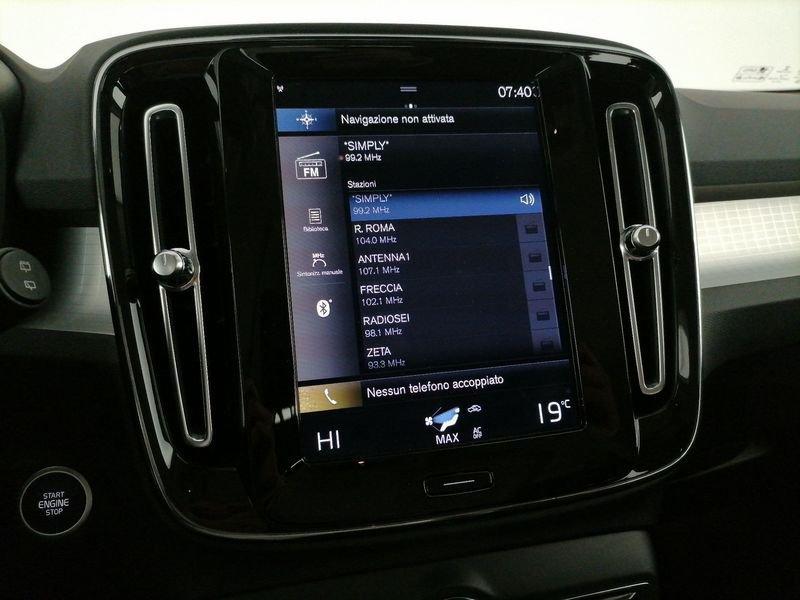 Volvo XC40 1.5 t3 Momentum 163cv my20