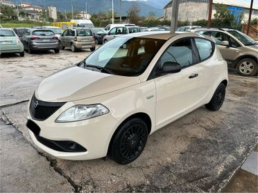 Lancia Ypsilon 1.2 69 CV 5 porte GPL Ecochic Monogram