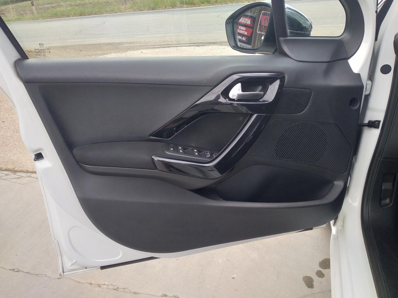 Peugeot 208 BlueHDi 75 5 porte Allure