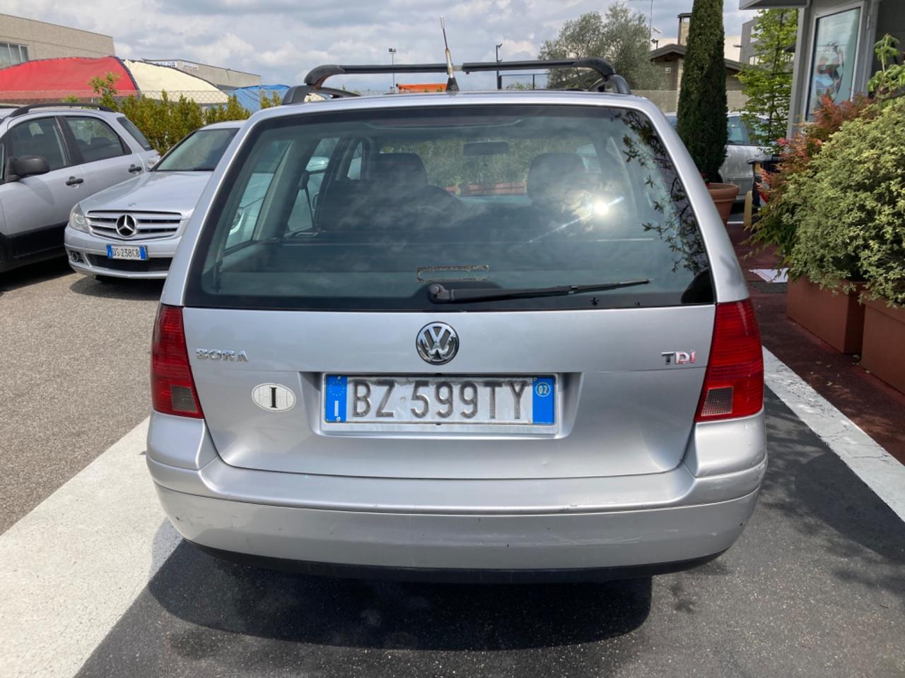 VOLKSWAGEN BORA 1.9 TDI (PROPRIETARIO UNICO)