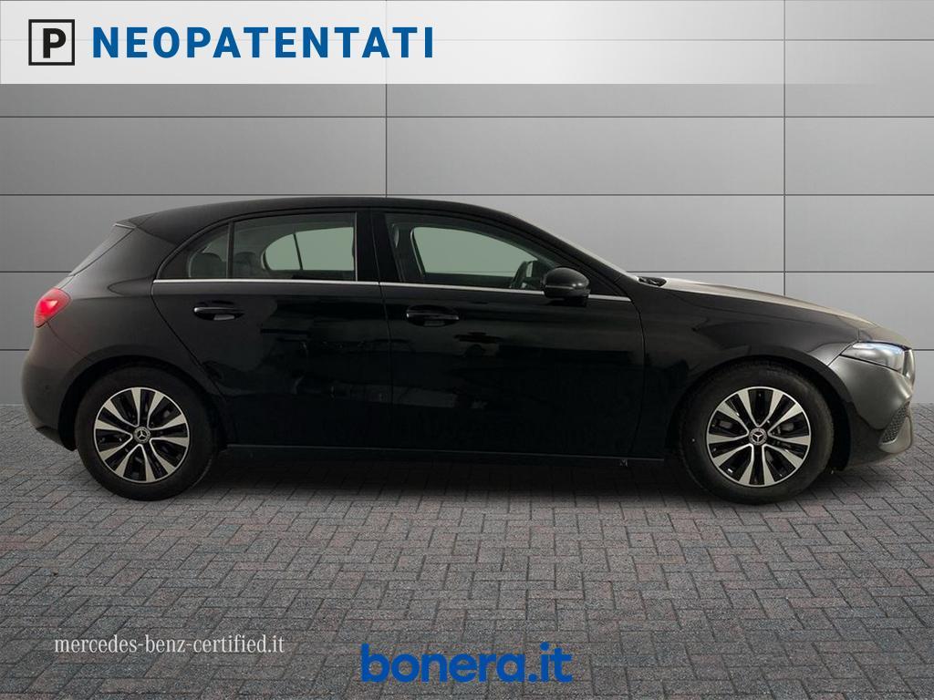 Mercedes Classe A 180 180 D Advanced 8G-DCT