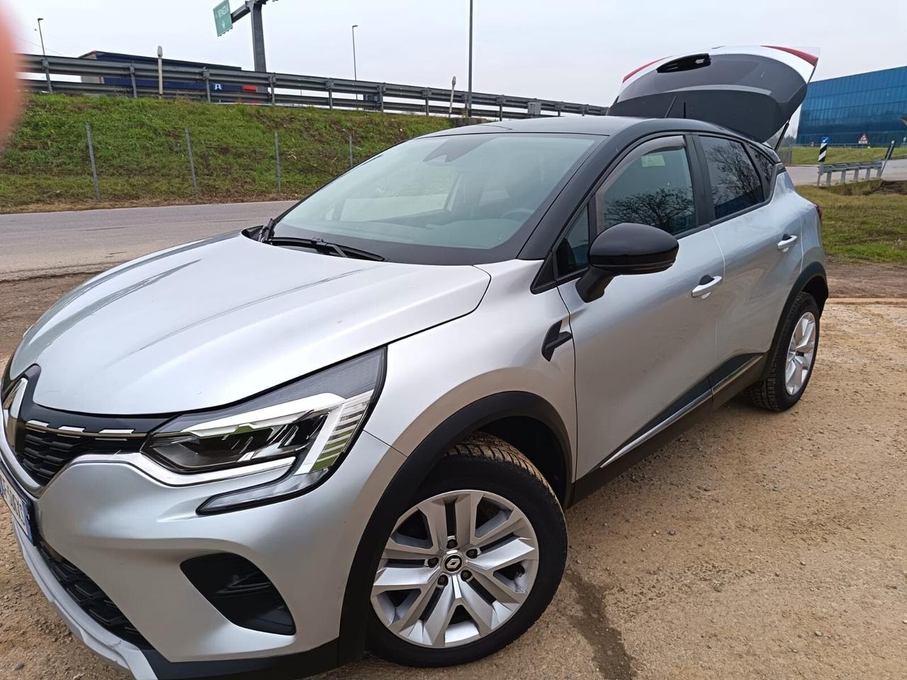 Renault Captur Mild Hybrid 140 CV RS Line