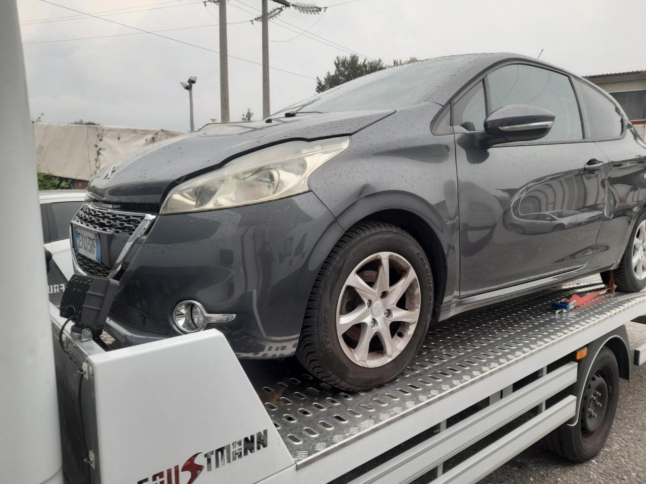 Peugeot 208 1.2 VTi 82 CV 3 porte Allure