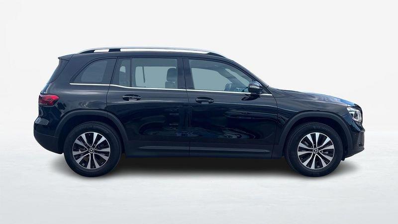 Mercedes-Benz GLB - X247 2019 180 D Premium 8G-DCT