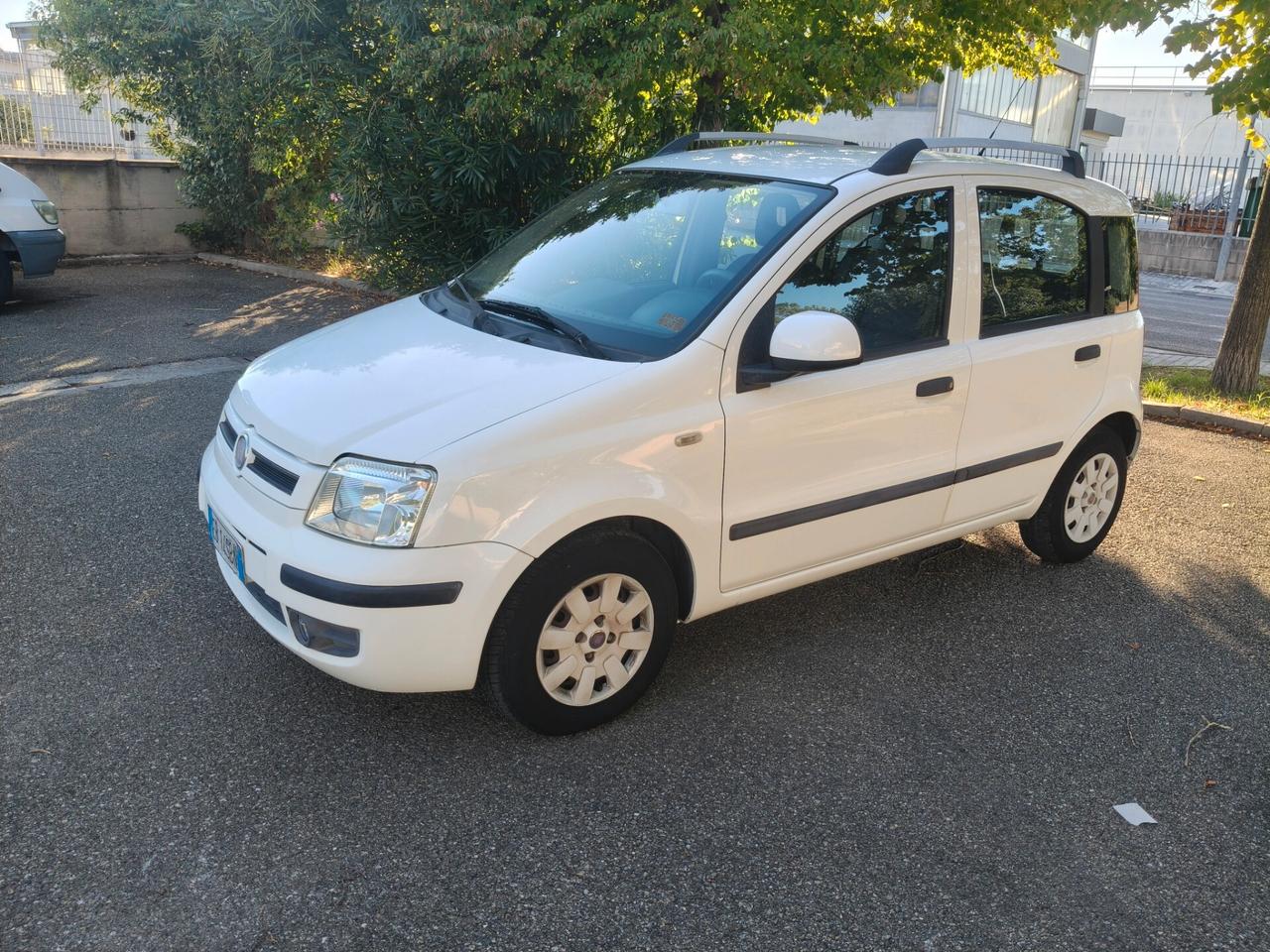 Fiat Panda 1.2 Dynamic SOLAMENTE 123.000 KM