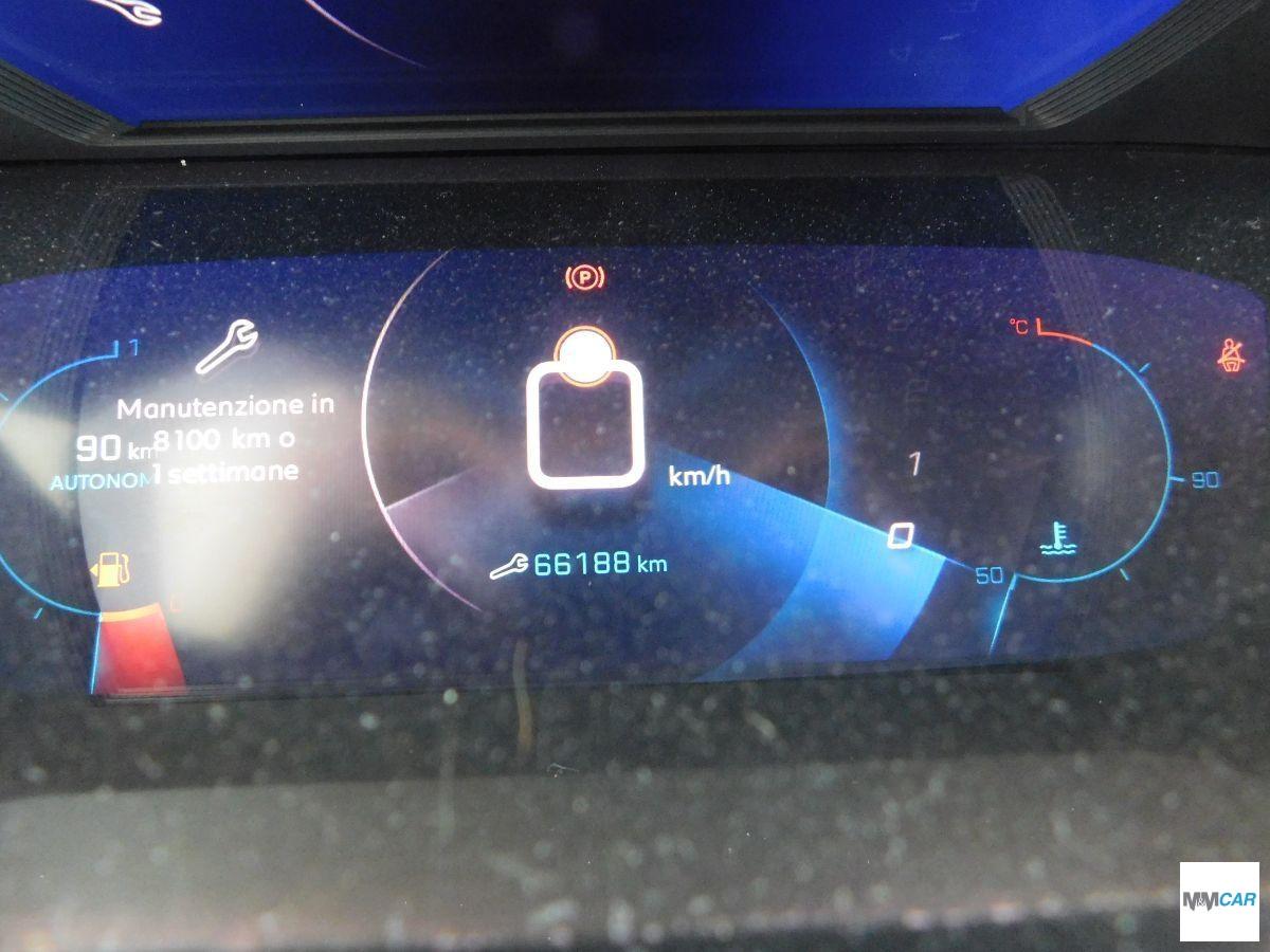PEUGEOT - 208 - BlueHDi 100 S&S 5p. Allure Navi Pack
