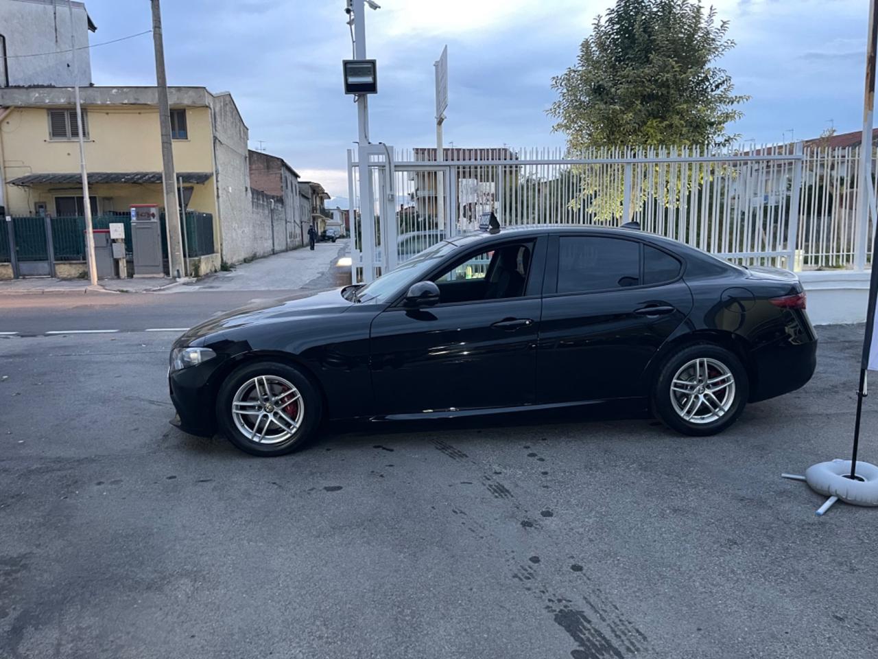 Alfa Romeo Giulia 2.2 Turbodiesel 150 CV 89.000 CERTIFICATI!