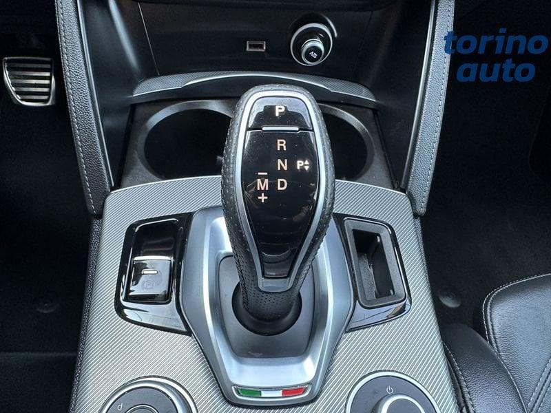 Alfa Romeo Stelvio Stelvio 2.2 Turbodiesel 210 CV AT8 Q4 Veloce