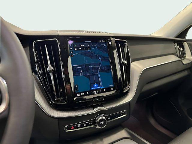 VOLVO XC60 B4 (d) aut Plus Dark N1 Tetto Panoramico Ap.