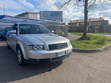 AUDI A4 2.0 20V cat