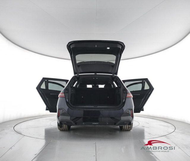 BMW 520 Serie 5 d 48V xdrive MSport Pro auto