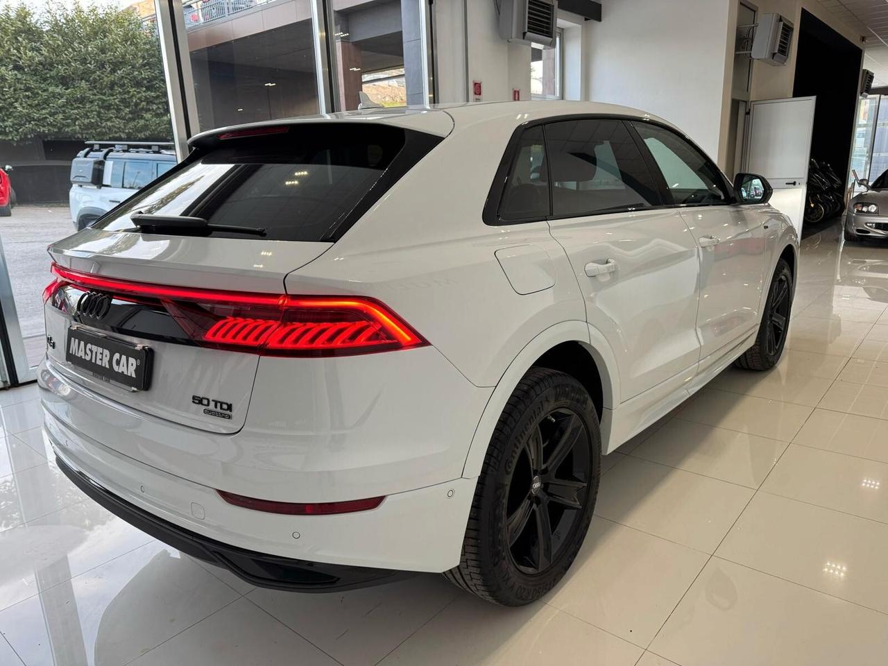 Audi Q8 50 TDI 286 CV quattro tiptronic