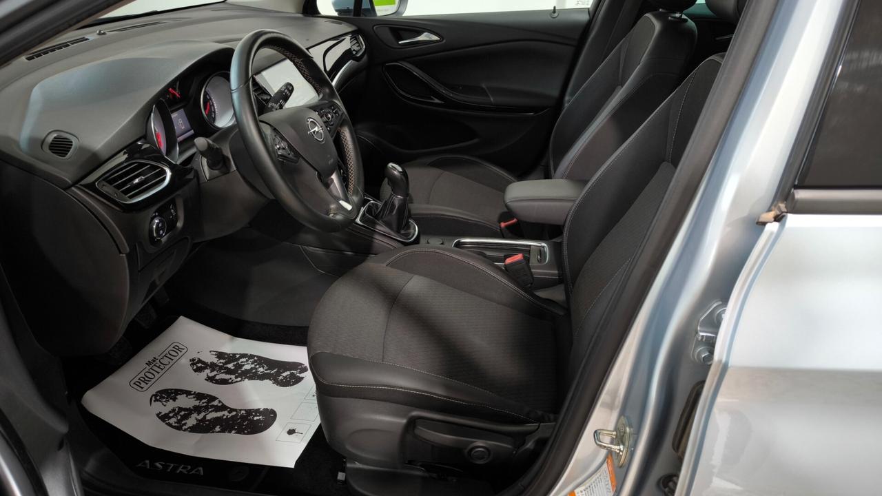 Opel Astra 1.6 CDTI 136CV EcoFLEX S&S 5 porte Cosmo
