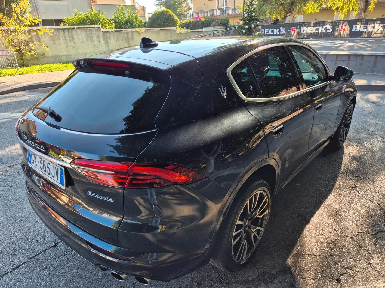Maserati Grecale MHEV 300 CV AWD GT