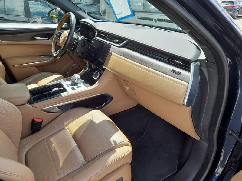 Jaguar F-Pace F-Pace 2.0 D 204 CV AWD aut. R-Dynamic SE