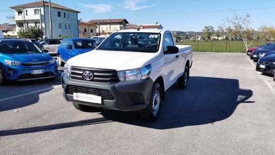 Toyota Hilux HI LUX 2.4 d-4d C&C 4x2 Active
