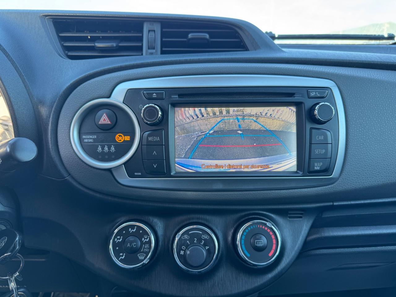 Toyota Yaris 1.0 5 porte Lounge