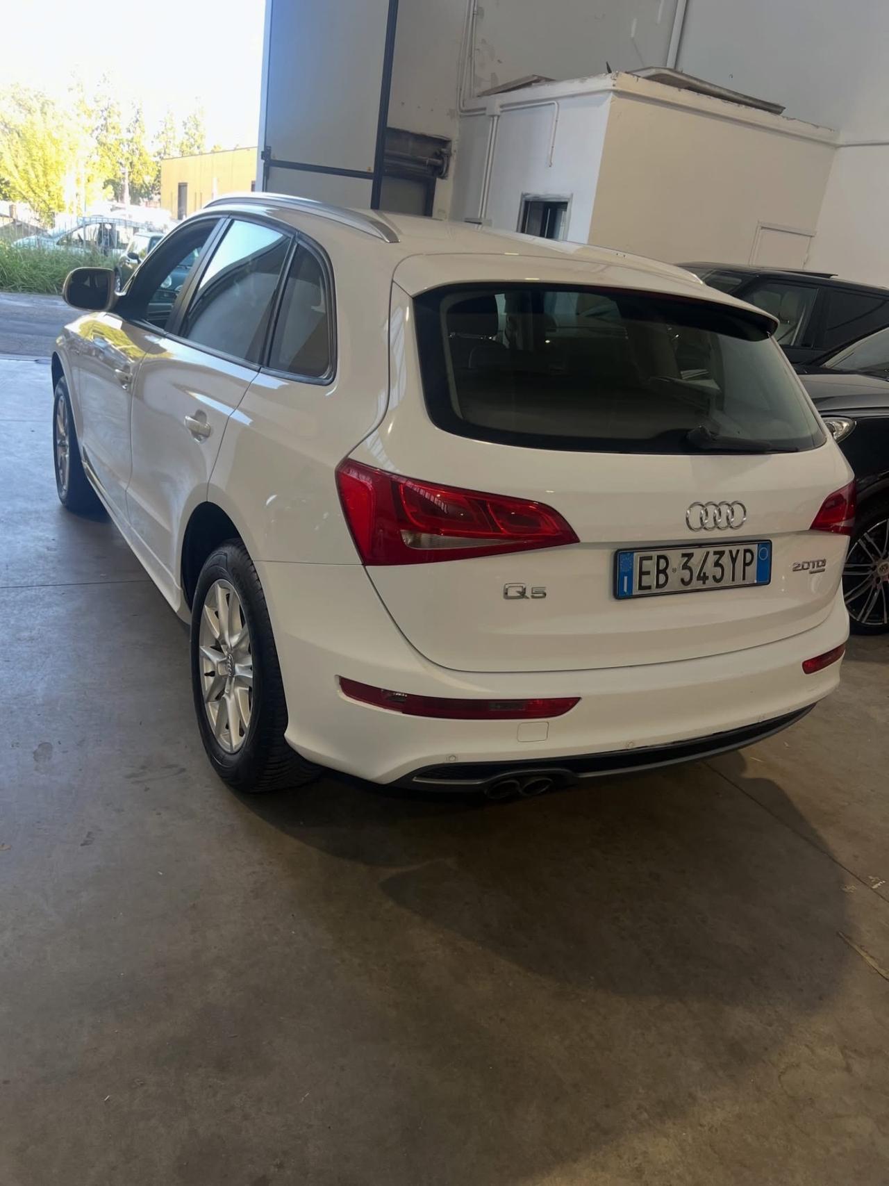 Audi Q5 2.0 TDI 143 CV quattro