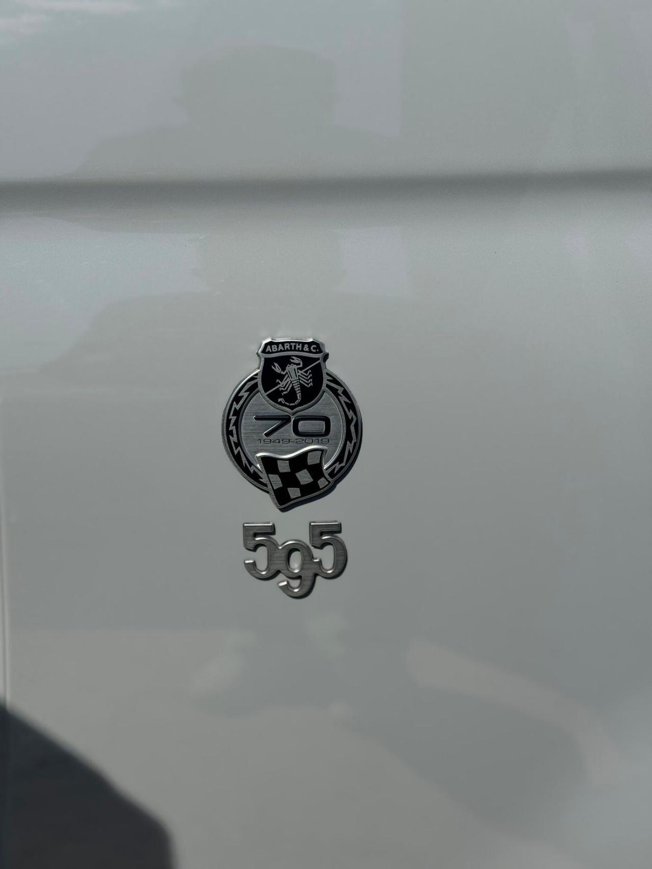 Abarth 595 1.4 Turbo T-Jet 180 CV Esseesse