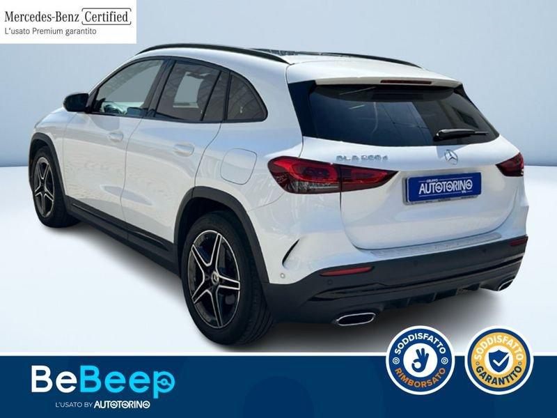 Mercedes-Benz GLA 200 D PREMIUM AUTO