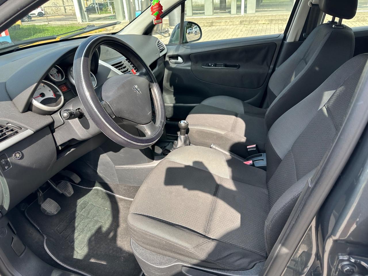 Peugeot 207 1.4 8V 75CV SW ECO GPL