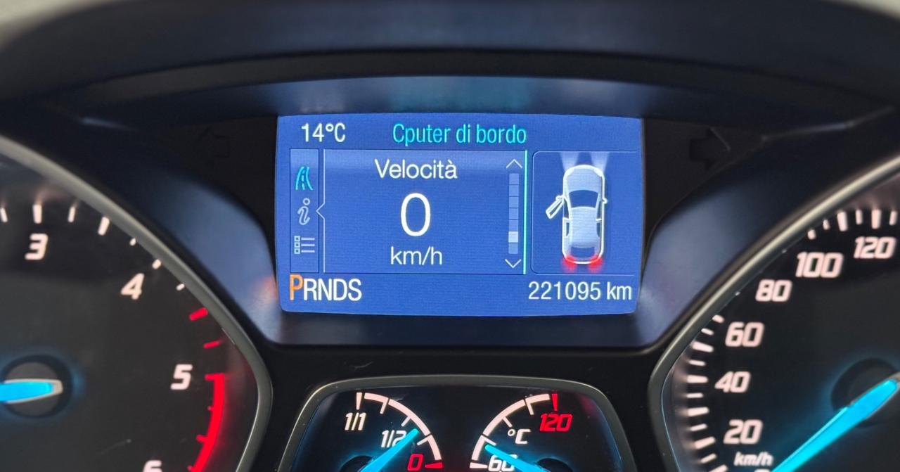 Ford Kuga 2.0 TDCI 180 CV S&S 4WD Powershift Titanium X