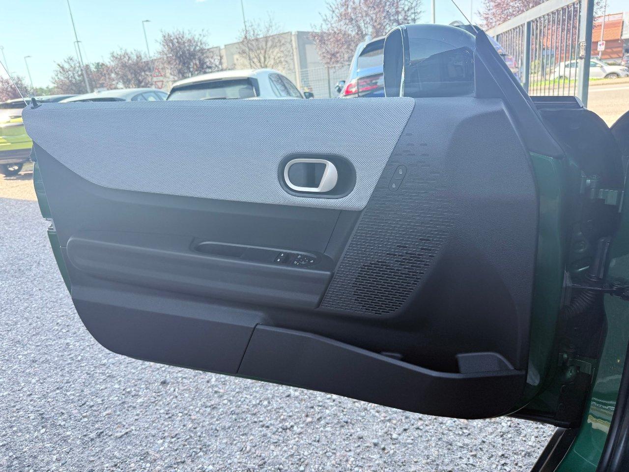 Mini Cooper 3 Porte C Favoured 1.5 Auto