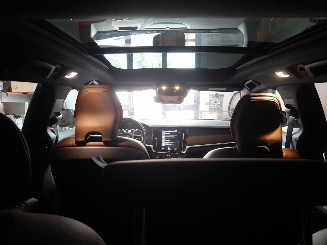 Volvo V90 Cross Country B4 (d) AWD Geatronic Business Pro Line