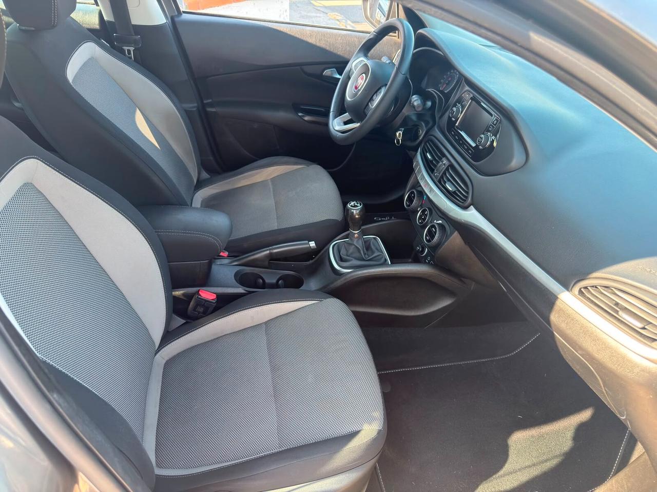Fiat Tipo 1.3 Mjt Lounge