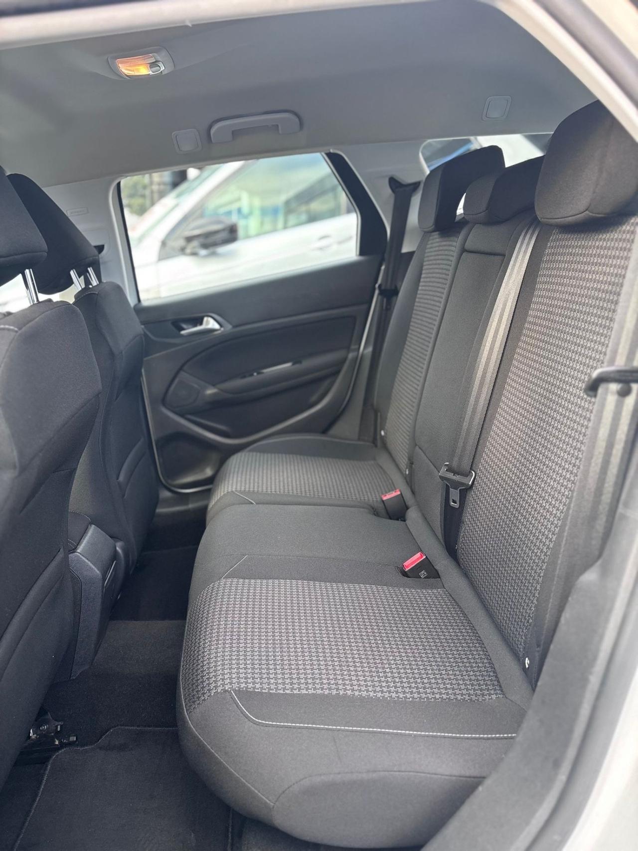 Peugeot 308 BlueHDi 130 S&S SW Allure