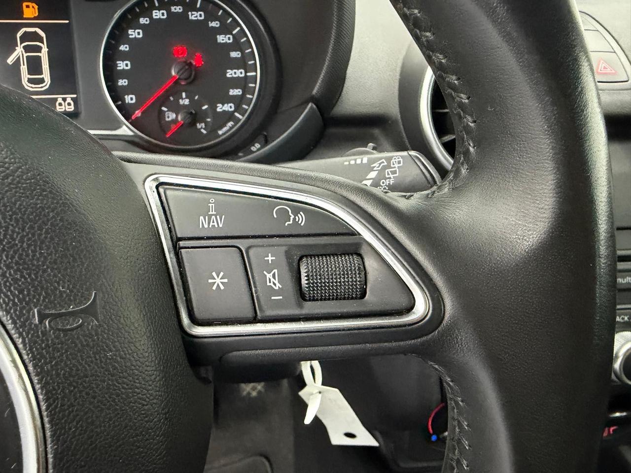 Audi A1 1.6 TDI S line edition plus