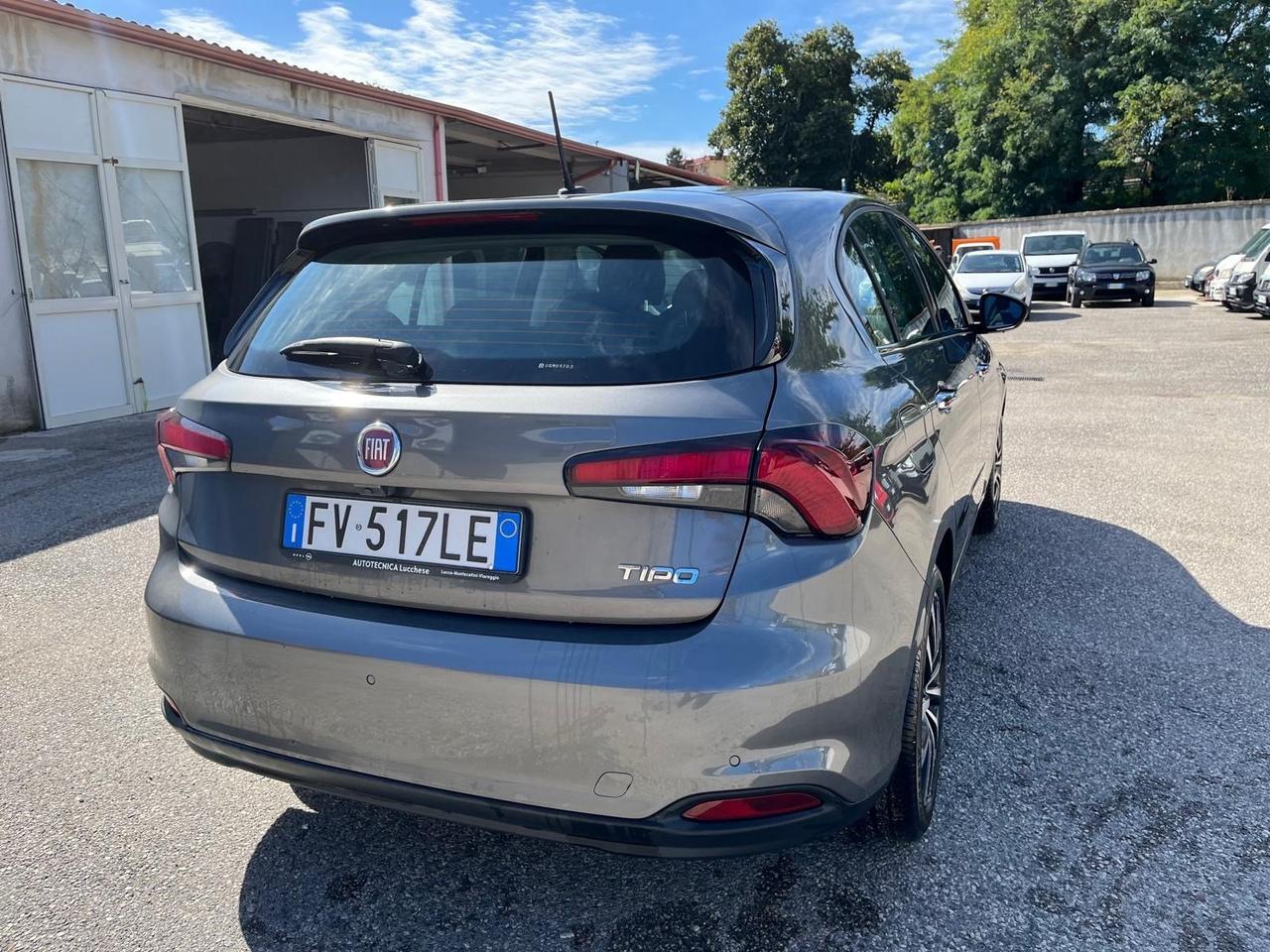 Fiat tipo 5P-lounge-1.3 mjt-95 cv -2019