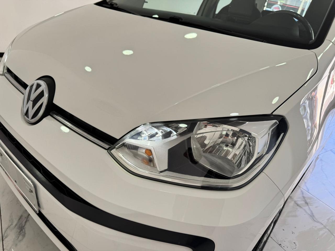Volkswagen up! 1.0 5p. eco high .NO VINCOLO FINANZIAMENTO-2019