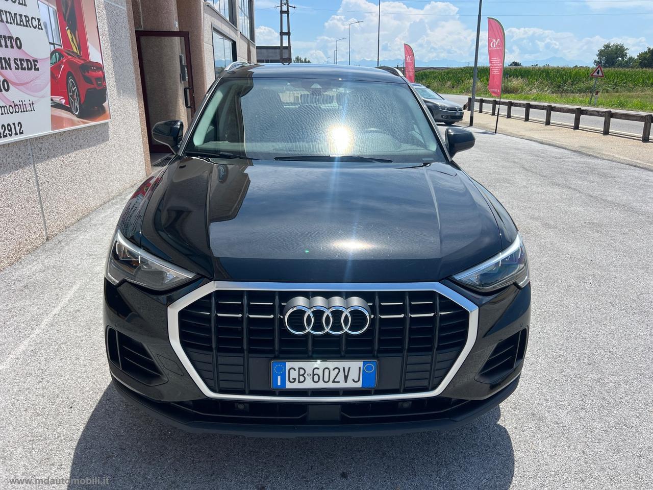 AUDI Q3 35 TDI S tronic Business IVA ESPOSTA
