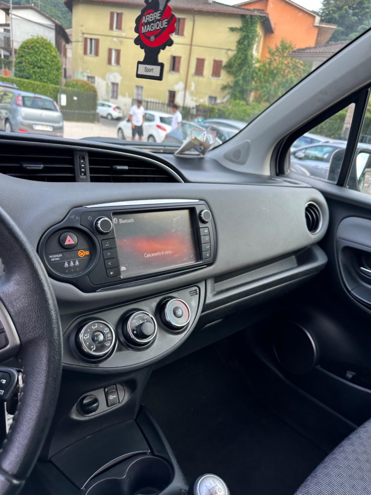 Toyota YARIS 1.0 5P ACTIVE KMCERT GARANZ UNICOPR