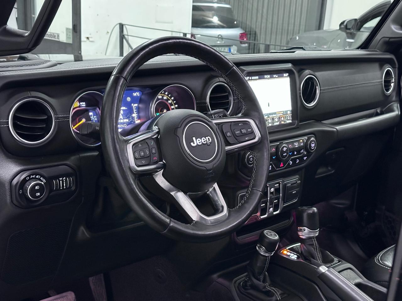 Jeep Wrangler Unlimited 2.2 Mjt II Sahara