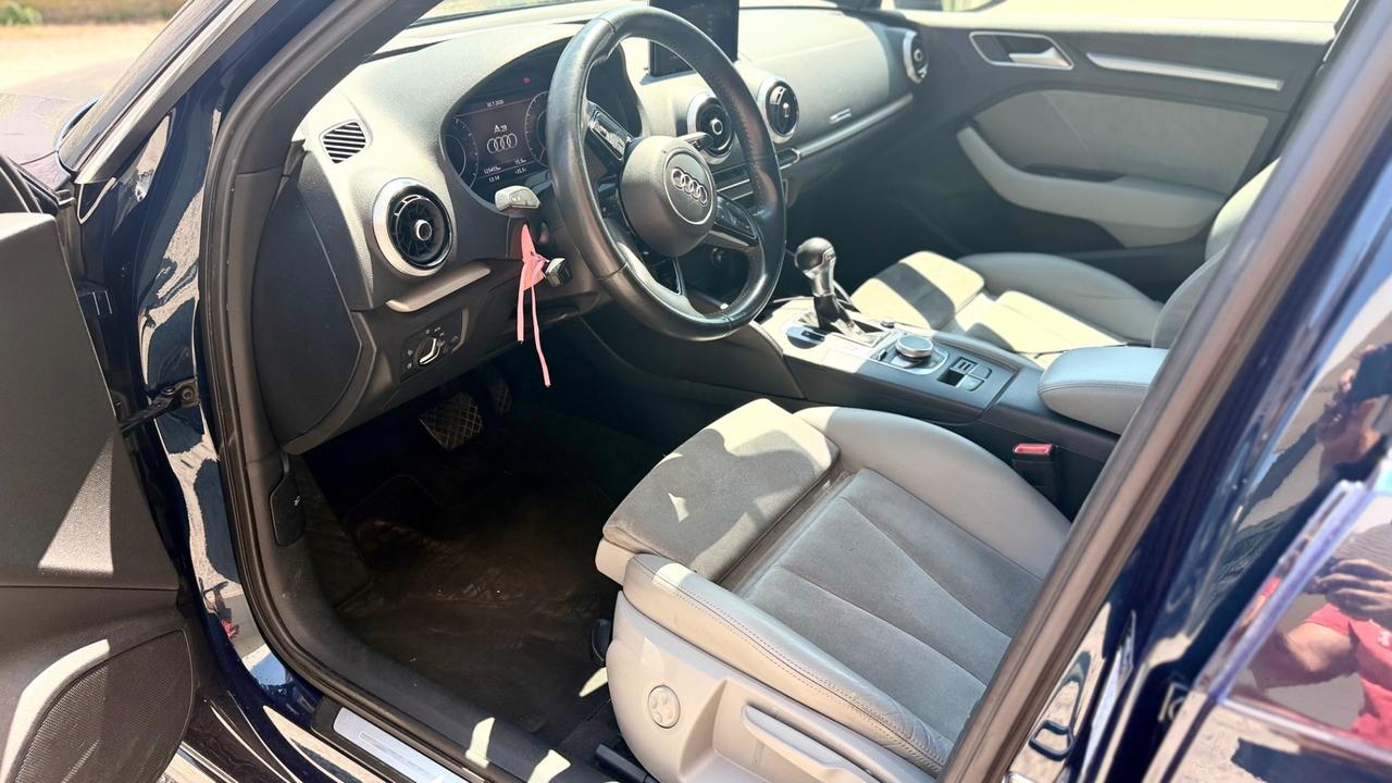 Audi A3 SPB 35 TFSI S line edition