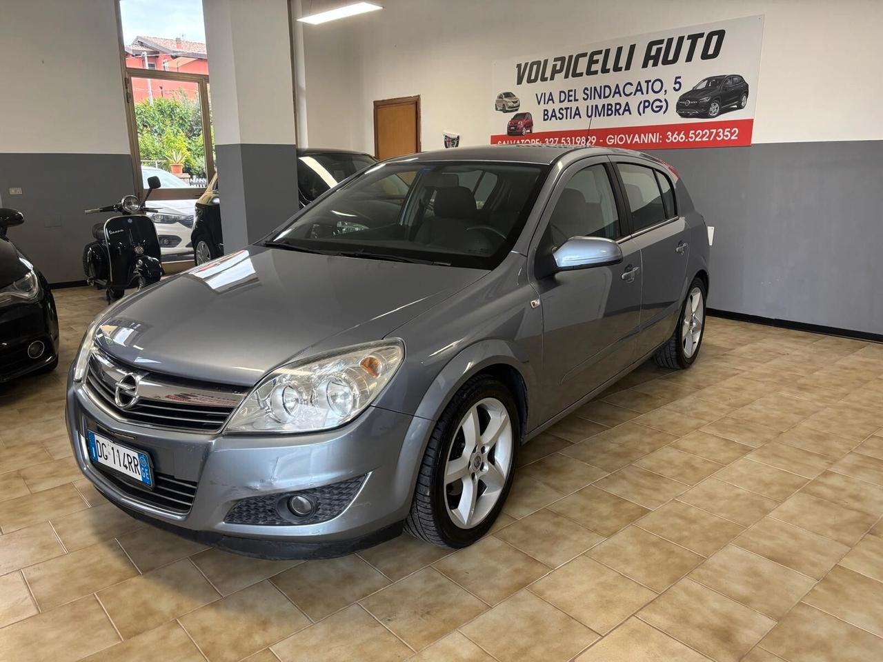 OPEL ASTRA ANNO 2007 BZ GPL ADATTA NEOPATENTATI KM 83 MILA