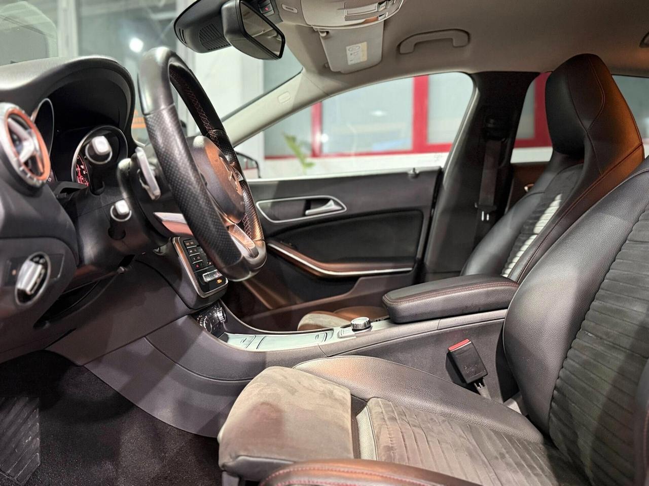 Mercedes-Benz CLA Shooting Brake 200d 4Matic Autom 2018 cdi 136cv