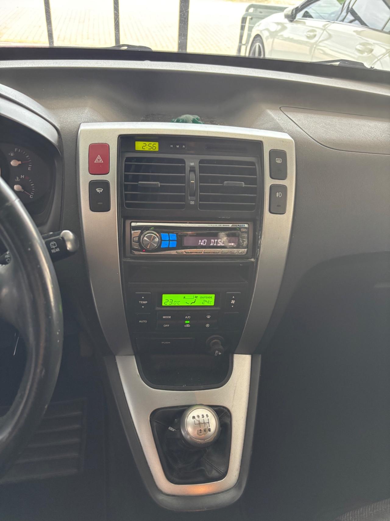 Hyundai Tucson 2.0 CRDi VGT Active