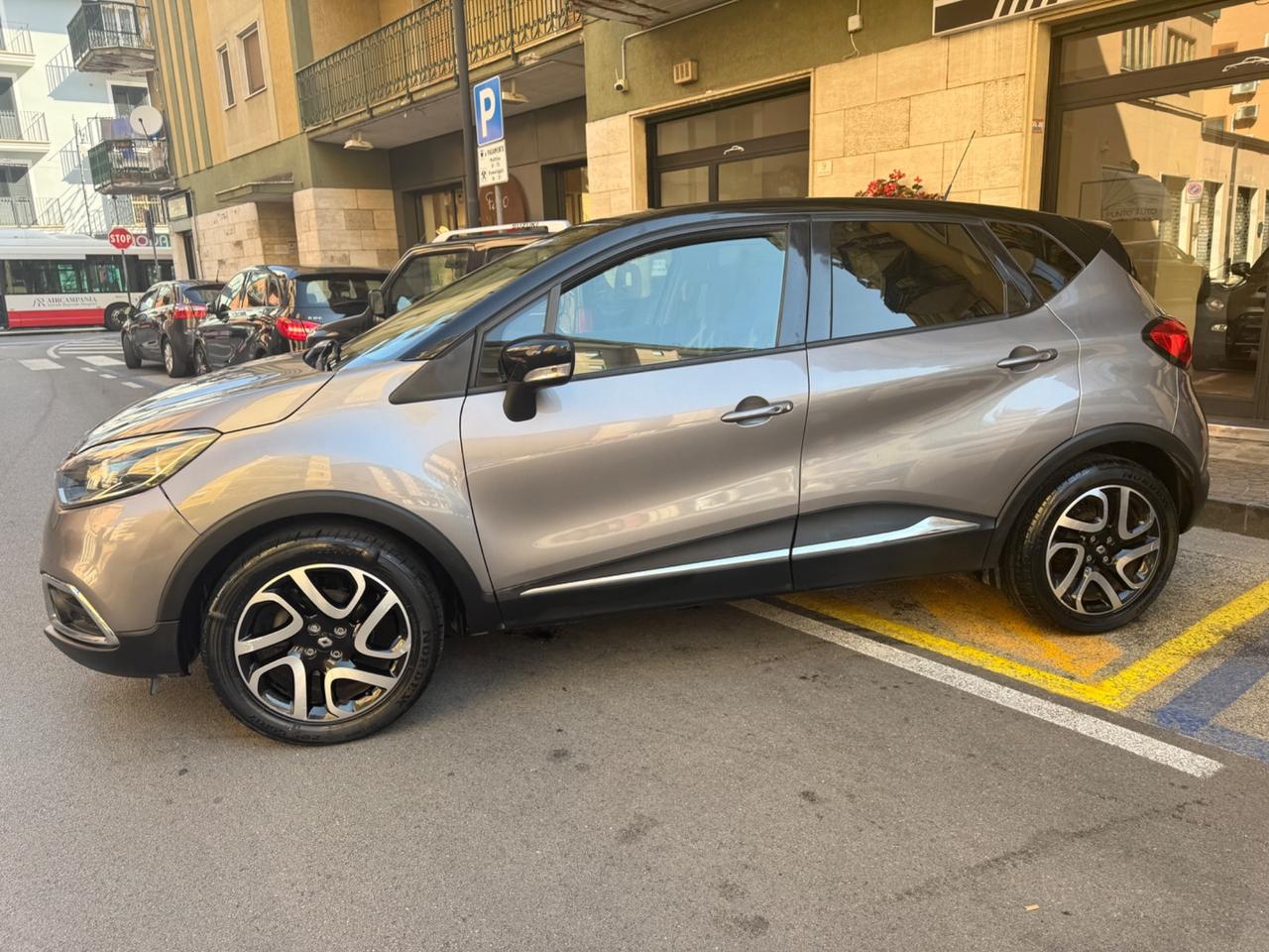 Renault Captur 0.9 TCe 12V 90 CV Start&Stop Energy R-Link