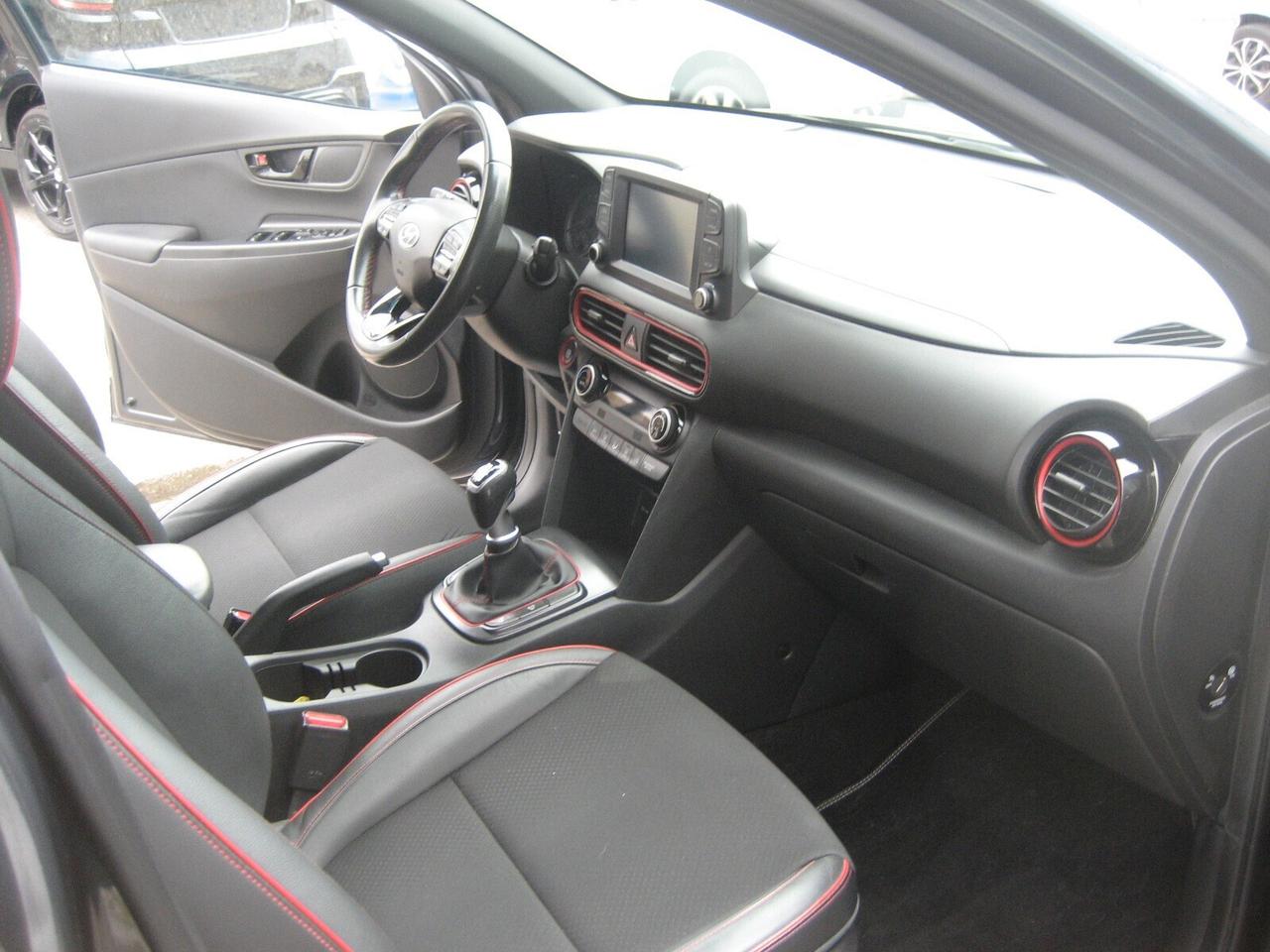 Hyundai Kona 1.0 T-GDI Xpossible