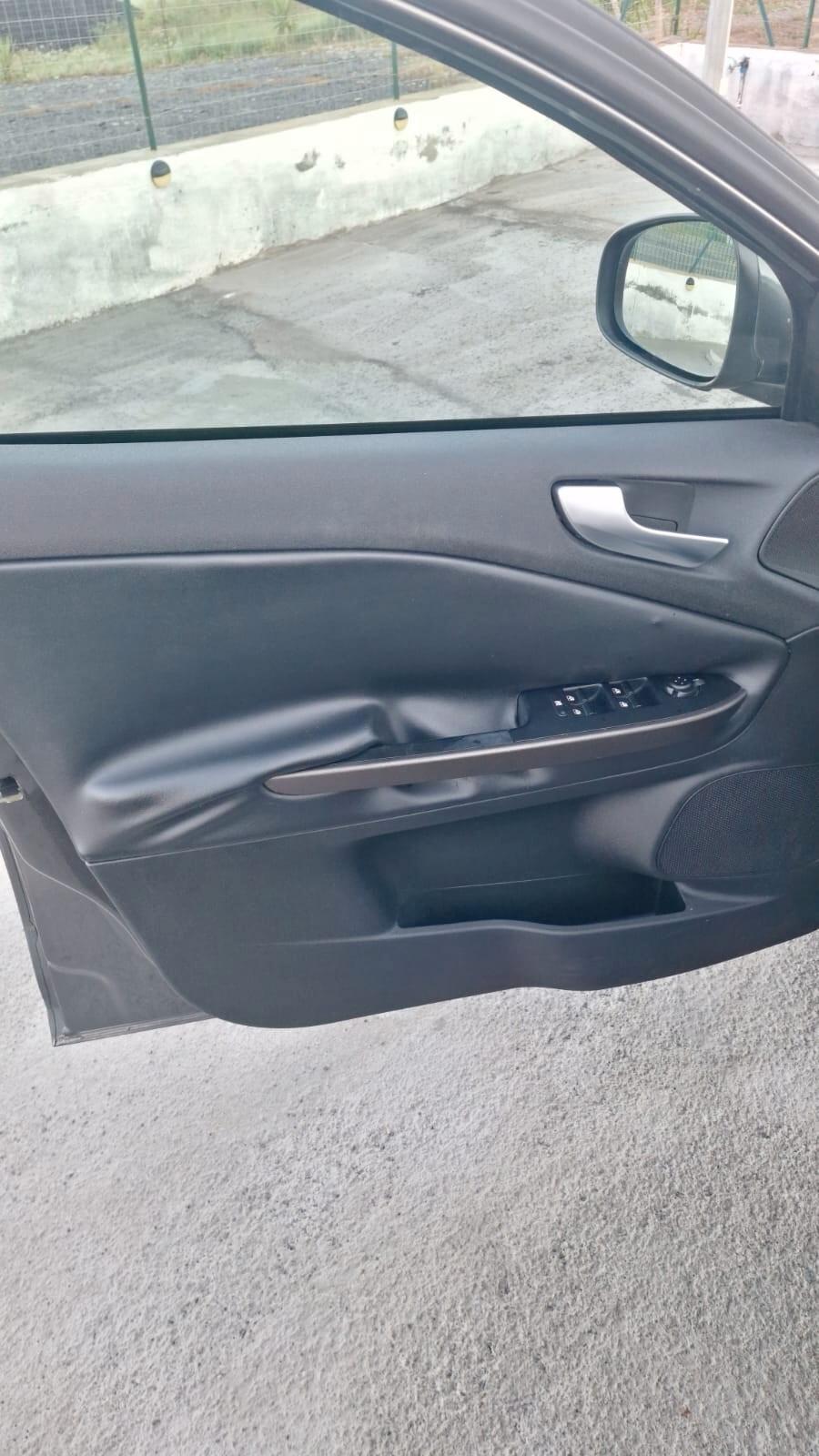 Alfa Romeo Giulietta 1.6 JTDm-2 105 CV Exclusive