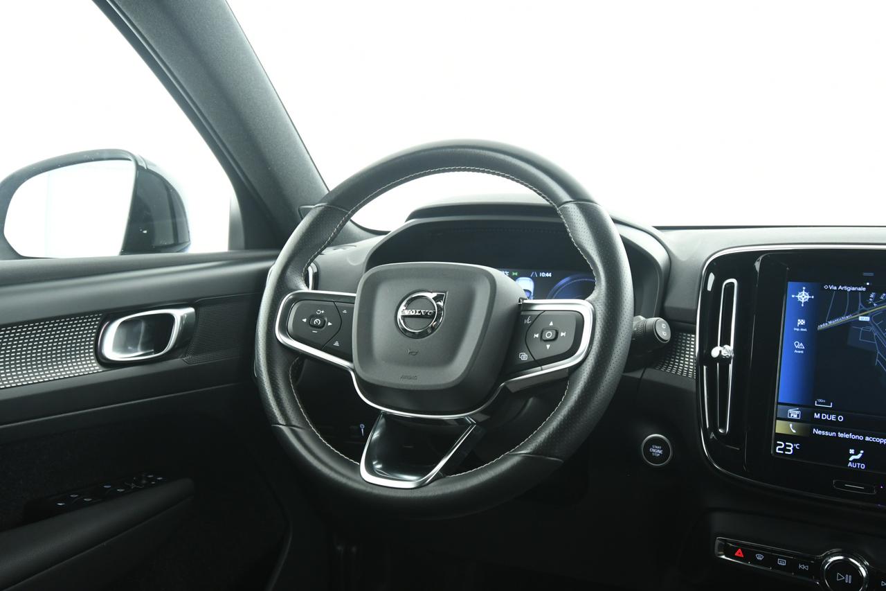 VOLVO XC40 1.5 t4 phev R-design auto my21 NEOPATENTATI+CAMERA