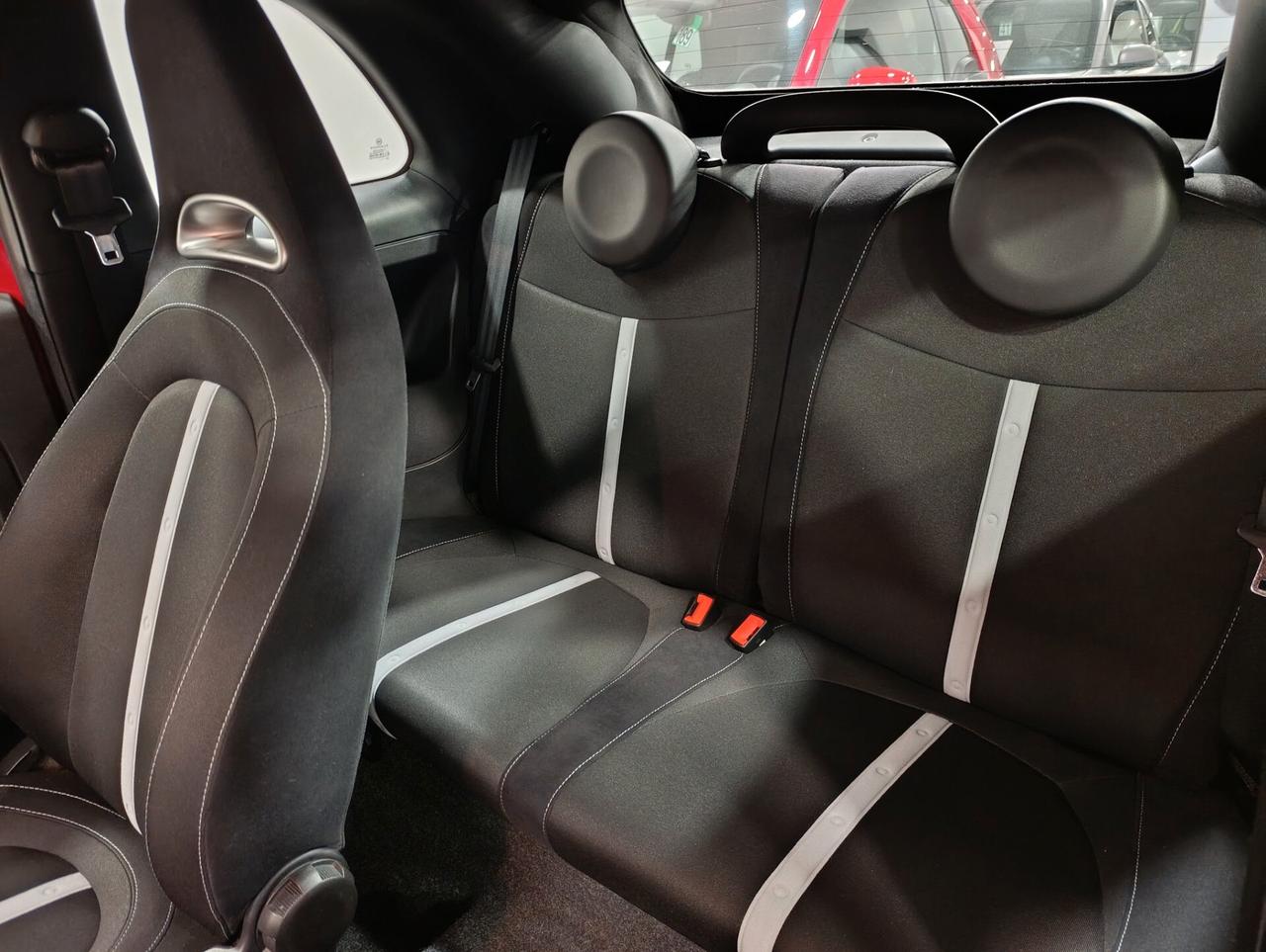 Abarth 500 C 1.4 Turbo T-Jet MTA