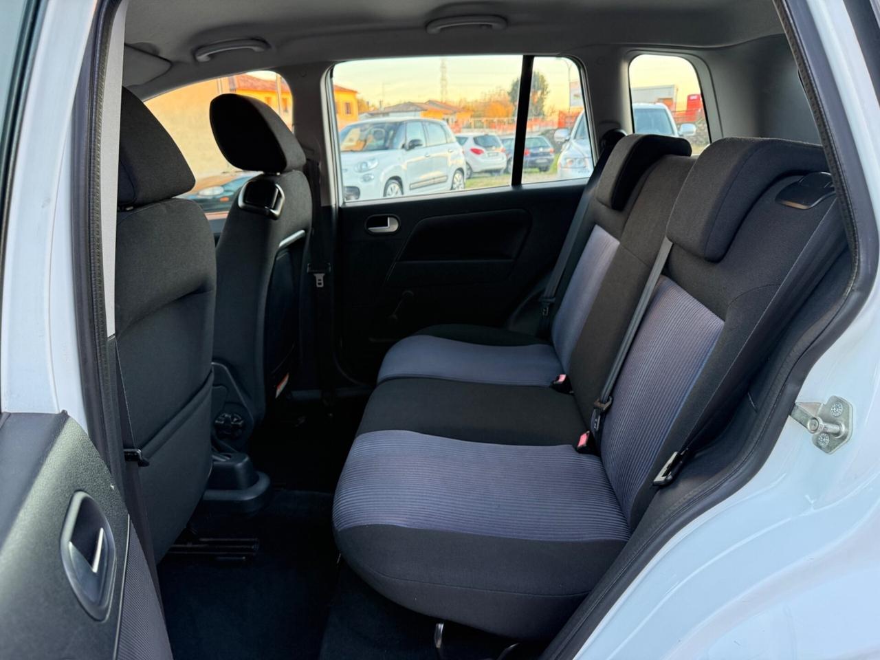 Ford Fusion 1.4 16V 5p. Garanzia