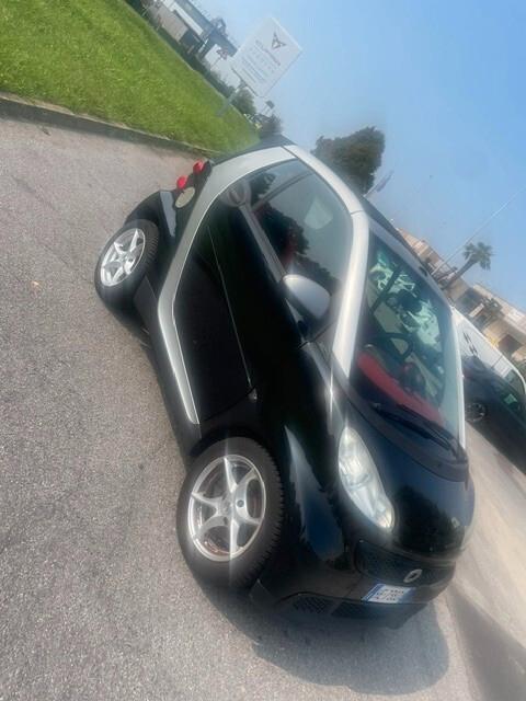 Smart ForTwo 1000 52 kW MHD coupé pure