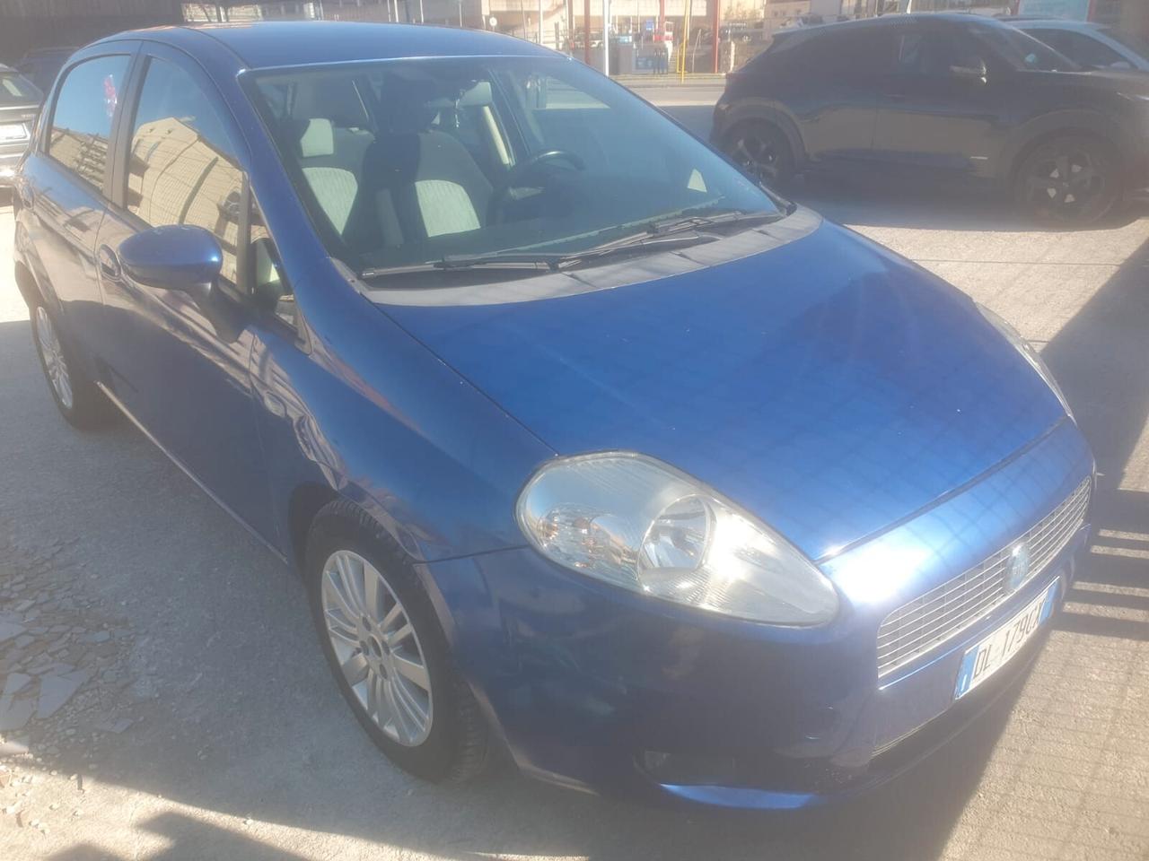 Fiat Grande Punto 1.9 MJT 120 CV 5 porte Emotion